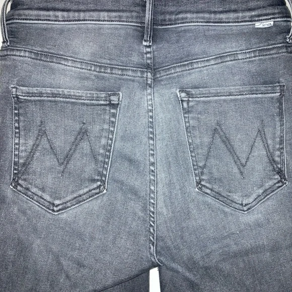 Mother High Waisted Weekender Skimp Size 27 Cutoffs Jeans Shorts Northern Lights - Picture 5 of 6